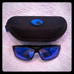 Costa Del Mar ‘Cut’ sunglasses